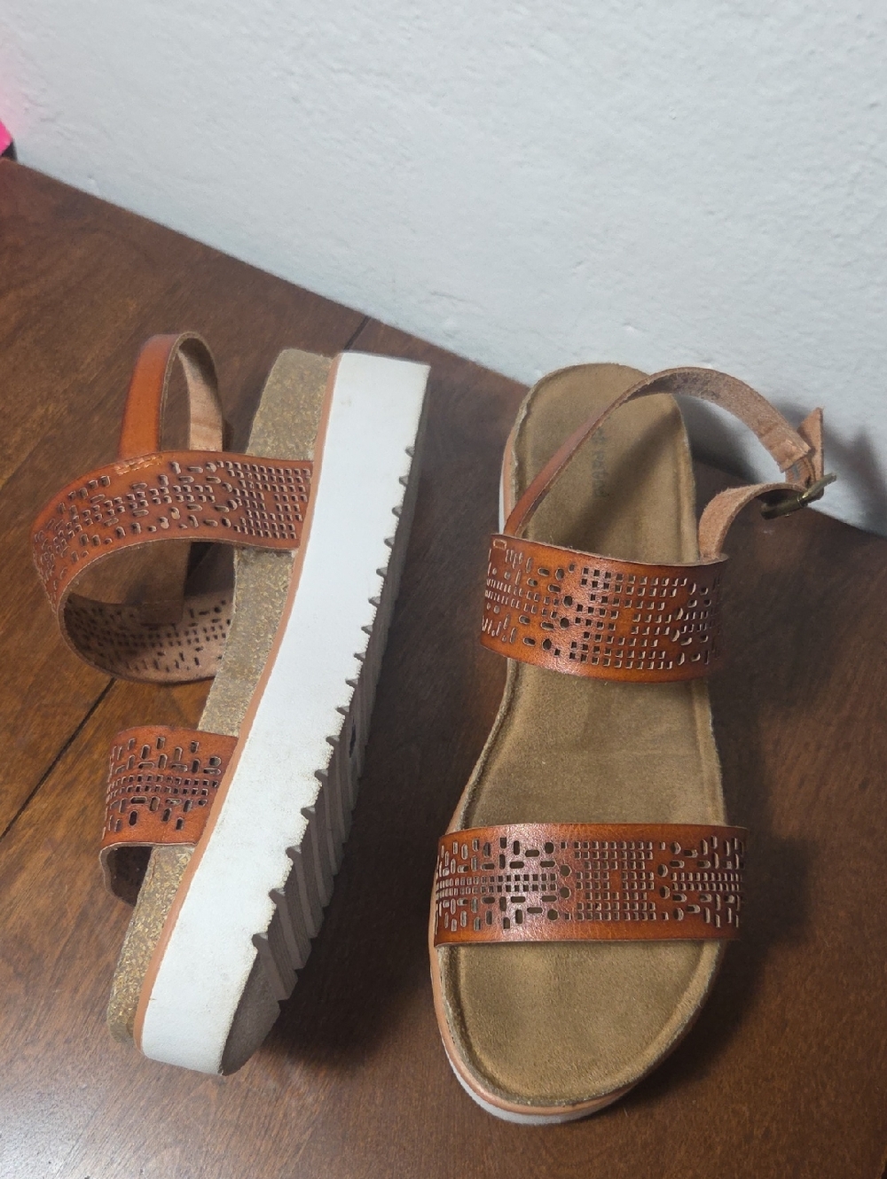 Not Rated Platform Sandles Brown Womens Size 10